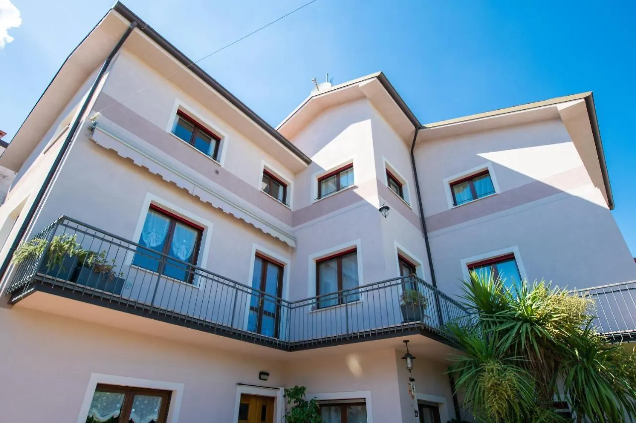 Apartment Il Cortiletto - Appartamento Anna Manerba del Garda