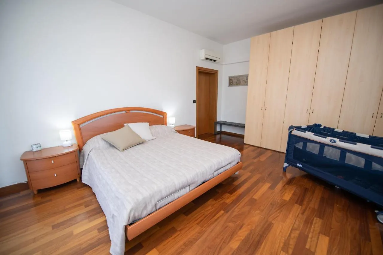 Il Cortiletto - Appartamento Anna Manerba del Garda Apartment